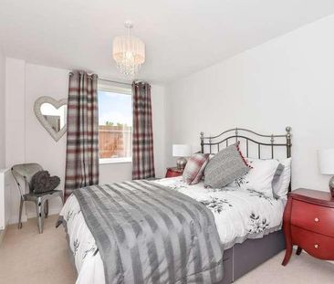 Camberley, Surrey, GU15 - Photo 5