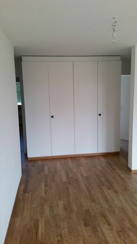 Nice 3.5 room apartment with spacious balcony! - Photo 4