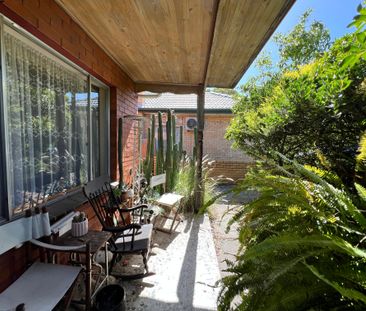 Thornbury - Photo 4