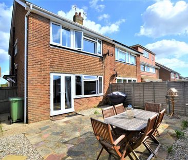 A 3 Bedroom Semi-Detached House Instruction to Let in Bexhill-on-Sea - Photo 1