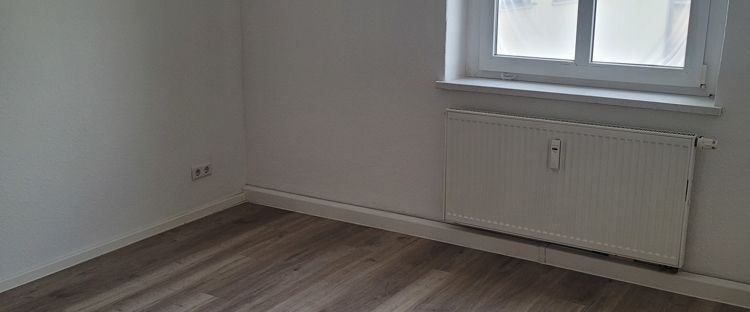 Große 4-Zimmer-Wohnung mit Potential zur 5-Raum-Wohnung! - Foto 1