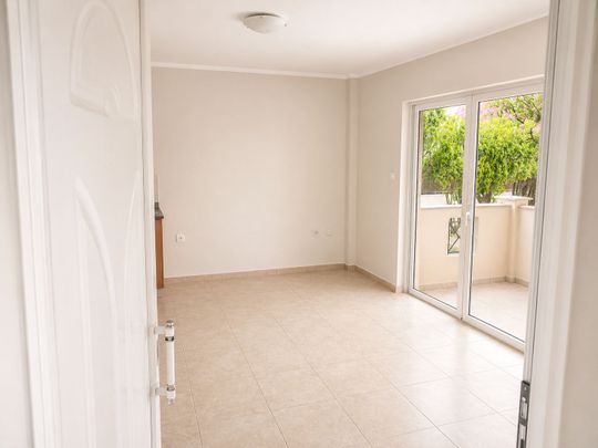 Studio/Γκαρσονιέρα για ενοικίαση - Πάτρα, - Photo 1