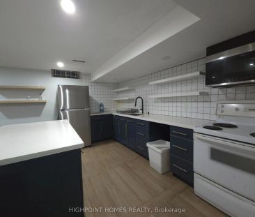 7 Karen Ann Crescent #Lower - Photo 2