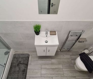 Gorsty Hill Road Room 2 - Photo 5