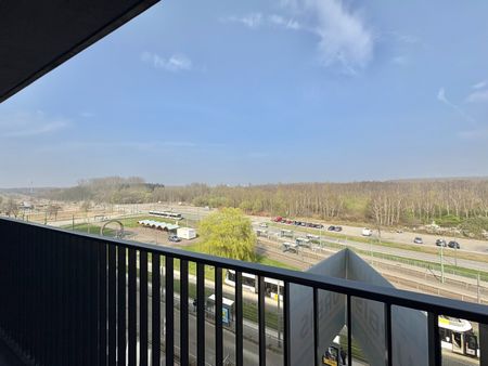 Twee-slpk appartement met terras en parkeerplaats - Photo 2