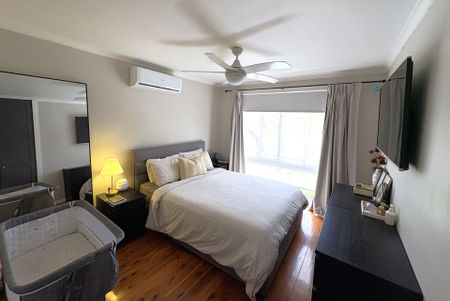 Beautiful Home in Prime Location! - Photo 3