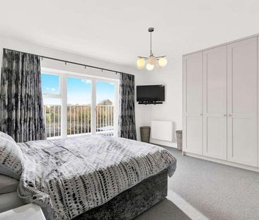 Severells Drive, Siddington, Cirencester, Gloucestershire, GL7 - Photo 5