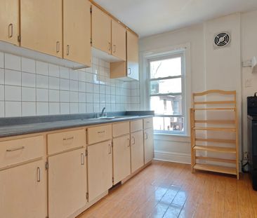For Lease - 35 Lindsey Avenue, Toronto, Ontario - Photo 6