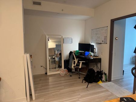 For Lease - 19 Bathurst Street Unit# 2509, Toronto, Ontario - Photo 4