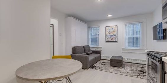 Available October 1st - Pet Welcome Furnished Studio @ 1425 Haro - Photo 3