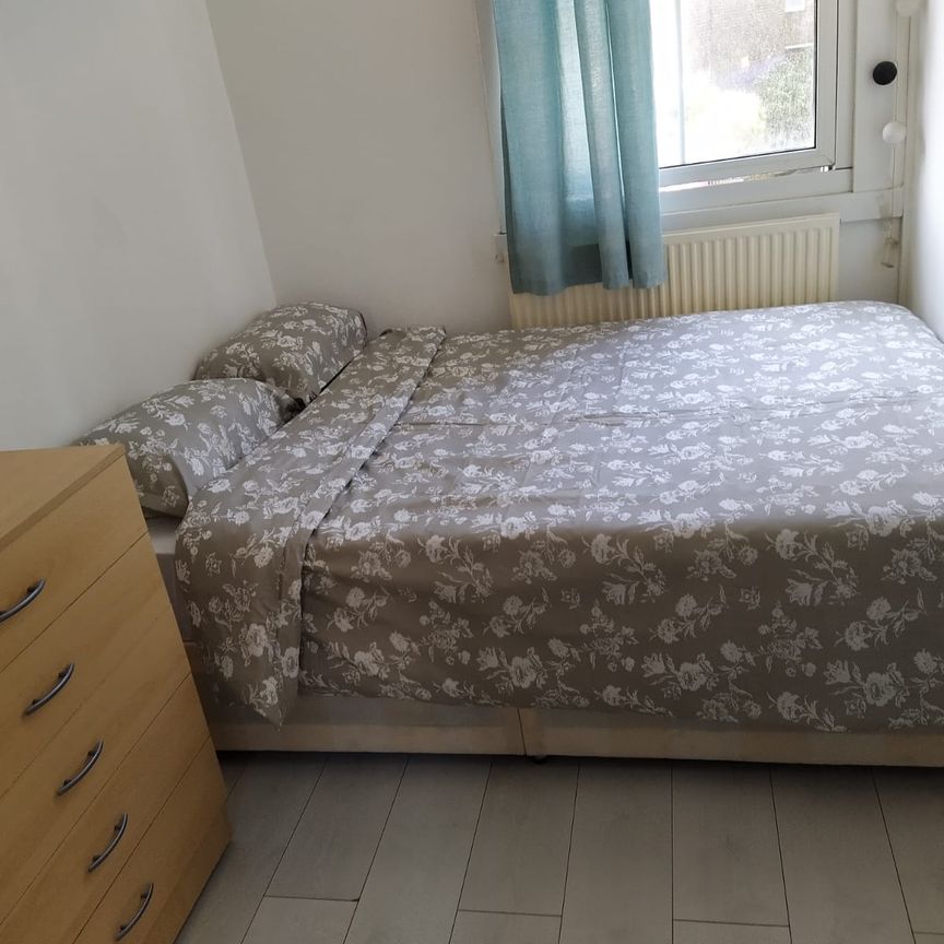 RM4 Gale Street | Bow Common | London | E3 3RN - Photo 1