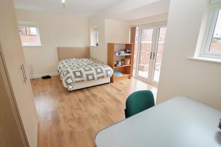 3 bedroom detached house to rent - Photo 3