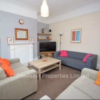 8 Bedroom near Leeds University - Photo 1