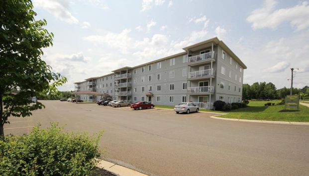 300 Reynolds Street - Photo 1