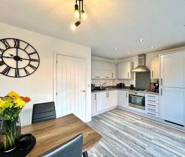 3 bedroom end of terrace house to rent - Photo 4