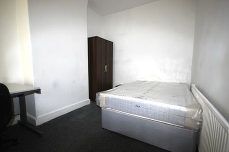 Milnthorpe Street - Photo 2