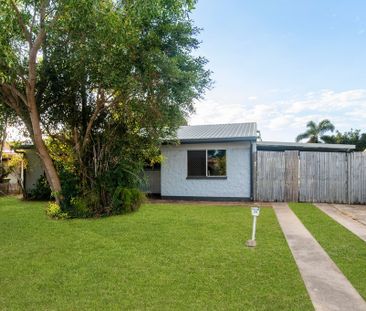 39 Whitsunday Drive, Kirwan - Photo 3