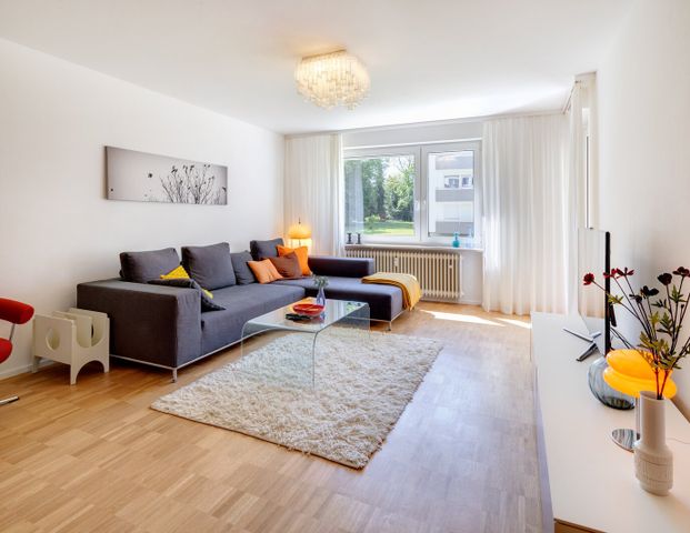 Apartment with a mix of styles: modern meets classic - Foto 1