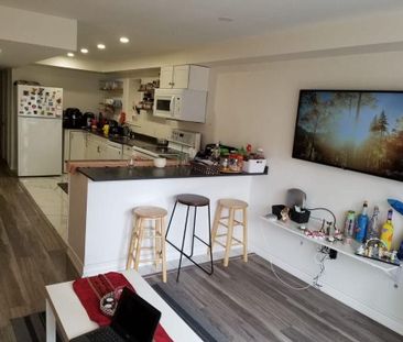 For Lease - 45 Paper Mills Crescent Unit# Lower, Richmond Hill, Ont... - Photo 5