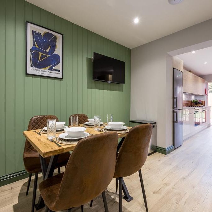 1 bedroom in a house share to rent - Photo 1