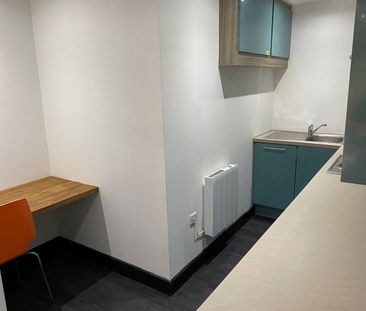 65 Newsome Road, Huddersfield, HD4 - Photo 5