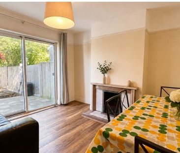 4 Bed Semi-Detached House, Wades Road, BS34 - Photo 1