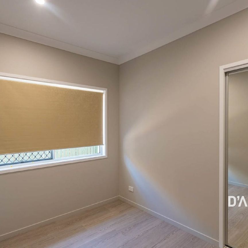 1/30 KOOTANGAL CRES - Photo 1