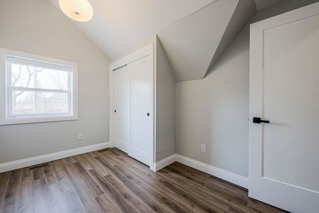 For Lease - 17 Lockwood Road Unit# A, Toronto, Ontario - Photo 4