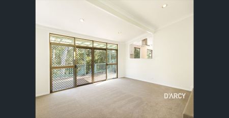 Quiet Cul-De-Sac with Leafy Outlook - Photo 3