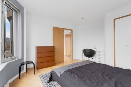 405 Rue Sherbrooke E., Montréal (Le Plateau-Mont-Royal), QC H2L - Photo 4