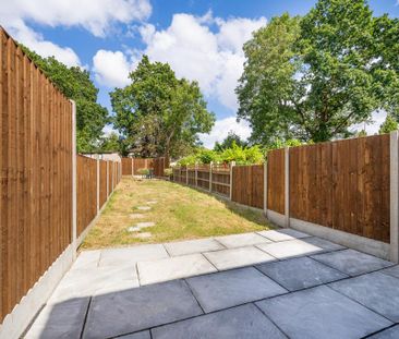 2 bedroom maisonette to rent - Photo 1