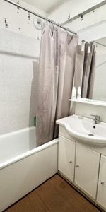 Appartement T2 à louer - 47 m² - Photo 4