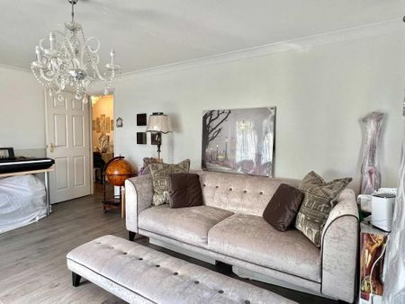 1 bedroom flat to rent - Photo 3