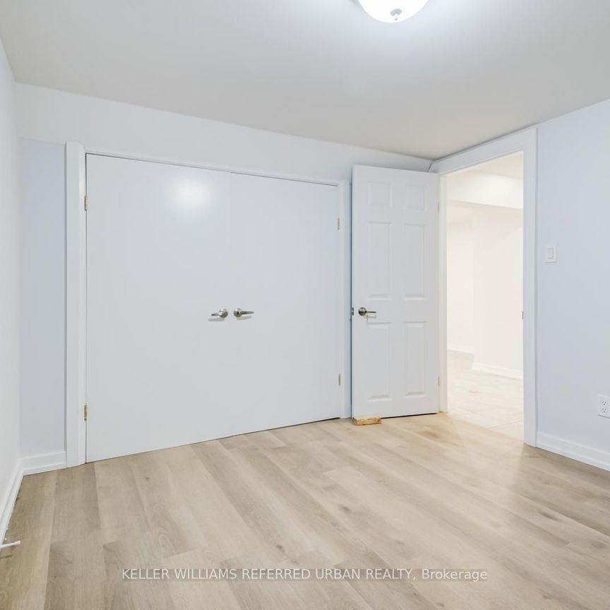 For Lease - 2556 Lake Shore Boulevard Unit# Lower, Toronto, Ontario - Photo 1