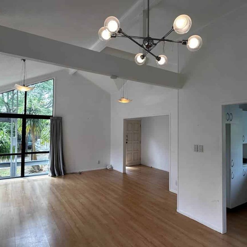 4 Bedroom in Remuera - Great Location! - Photo 1