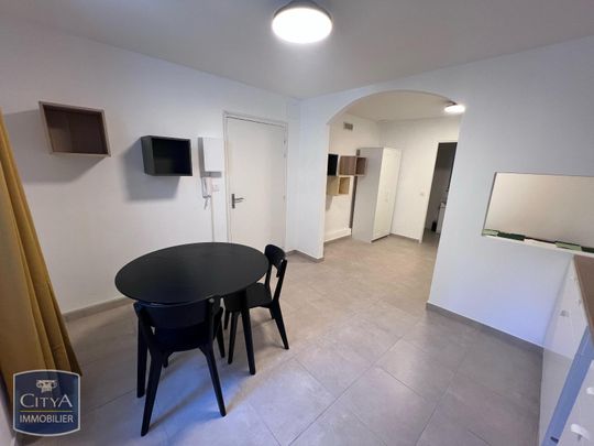 Location Appartement 1 pièce 26m² SETE 34200 - Photo 1