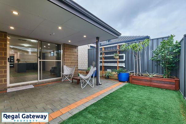 142 Mornington Crescent, WANDI WA 6167 - Photo 1