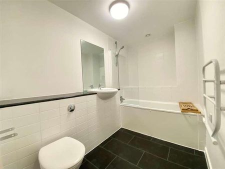 Victoria Mill, Houldsworth Street, Reddish, Stockport, SK5 - Photo 4