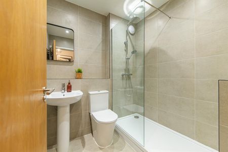 Monday Crescent, City Centre, Newcastle Upon Tyne - Photo 5