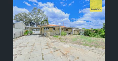 Cozy Home With A Great Shed - Photo 3