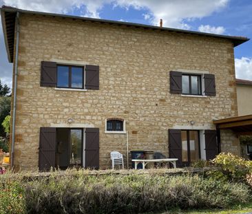 MAISON DE VILLE AVEC TERRASSE , Chazay-d'azergues - Photo 6