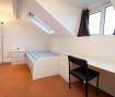 8 Bed - Ash Road, Leeds, - Photo 4