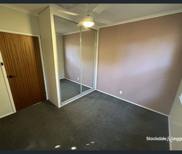 NEAT & TIDY, 3 BEDROOM HOME IN SOUTH SHEPPARTON - Photo 4