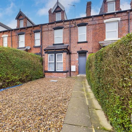 Cross Green Lane, Halton, Leeds, LS15 - Photo 3