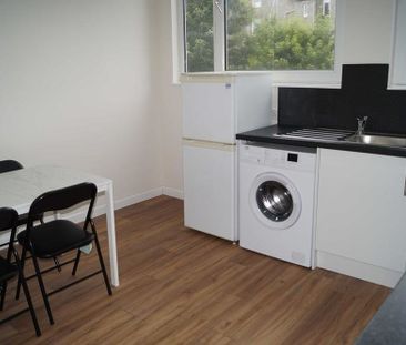 Ashvale Place, Top floor right, AB10 - Photo 4