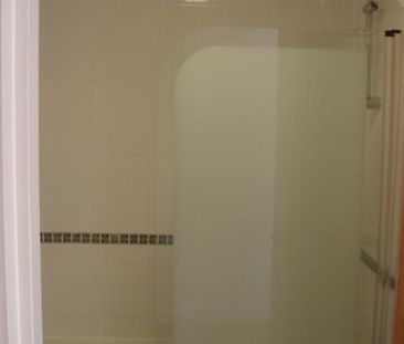 Studio to rent - Photo 6