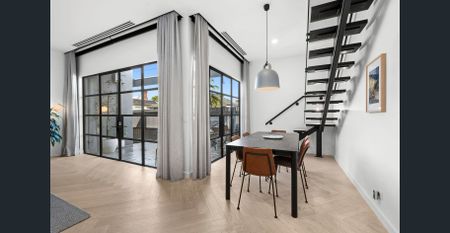 Fully Furnished Home - Exquisite, Architecturally Designed - Photo 3