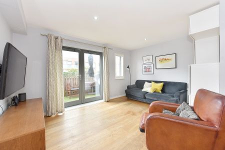 Bagleys Lane, Fulham, London, SW6 - Photo 4