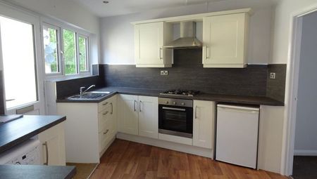 Owlerton Green, Hillsborough, Sheffield, S6 2BH - Photo 5