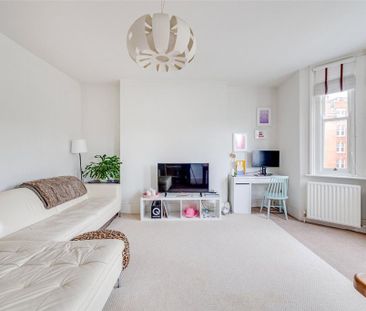 4 bedroom apartment to rent - Photo 2